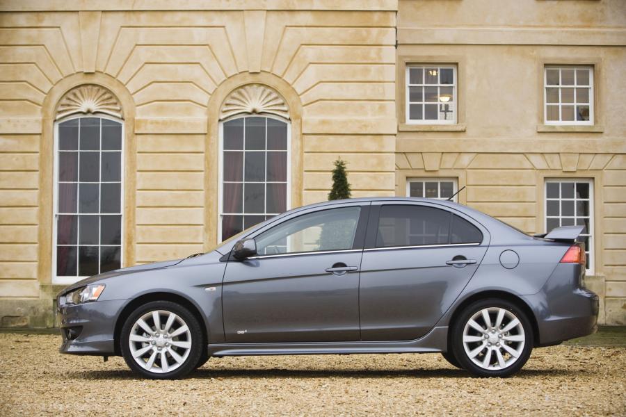  Mitsubishi Lancer 2007 года  (фото 28 из 104)